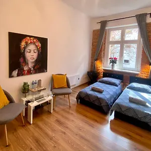 Topolove & Auberge de jeunesse